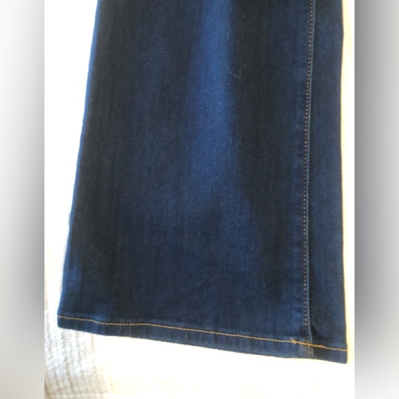 A pea in the pod maternity jeans size large - Picture 2 of 8